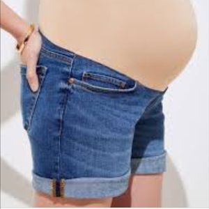 Maternity summer denim shorts size large